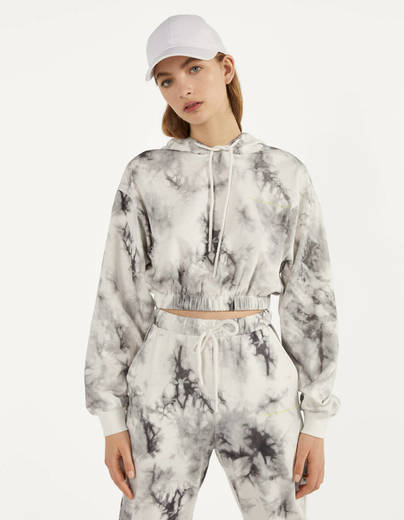 bershka sweatshirt tie-dye com capuz