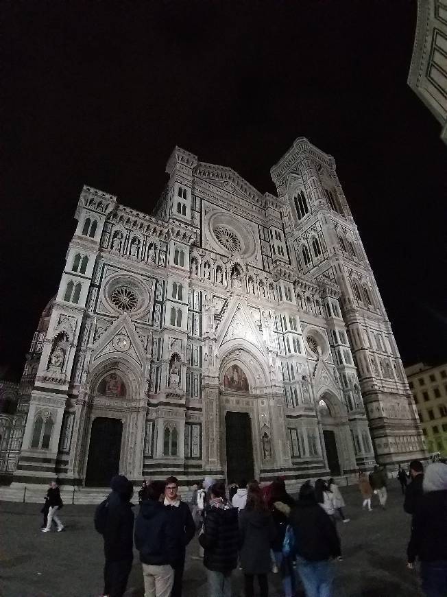 Place Piazza del Duomo