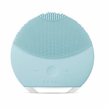 Belleza LUNA mini 2 de FOREO es el limpiador facial con modo anti-edad.