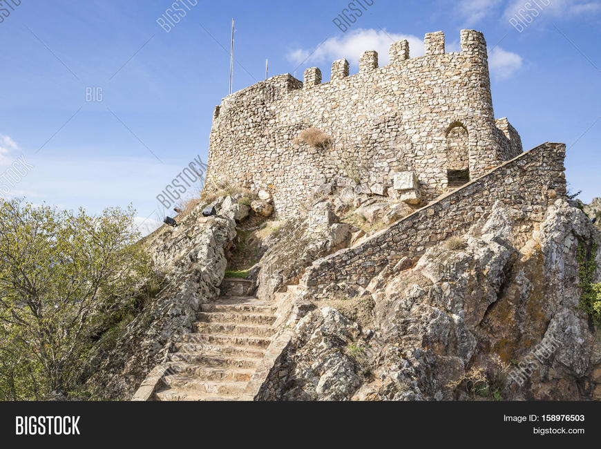 Places Castle of Penha Garcia