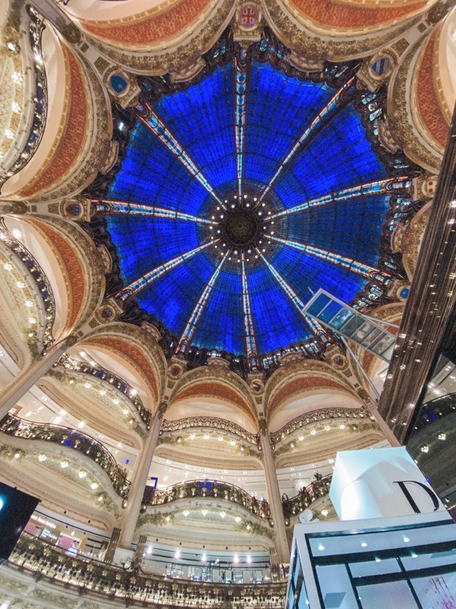 Place Galeries Lafayette Haussmann