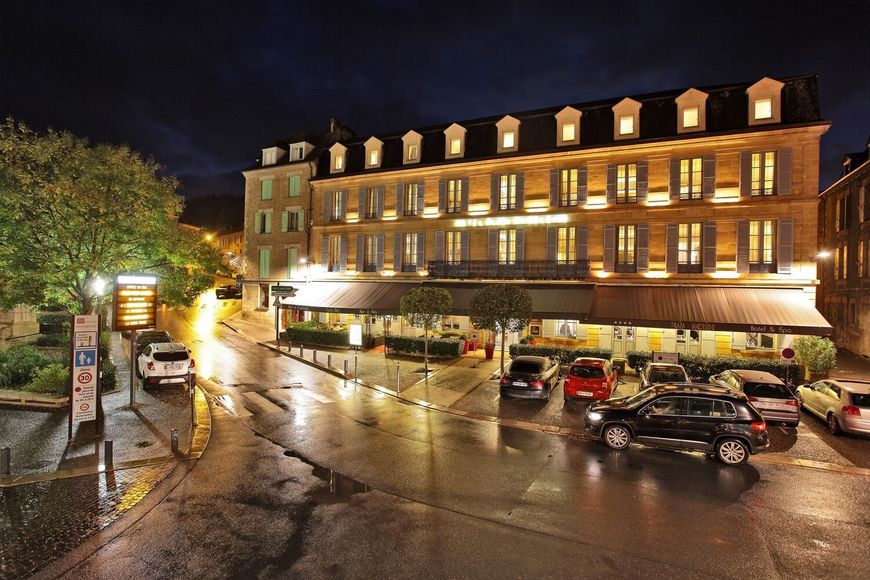 Place Hôtel Plaza Madeleine à Sarlat