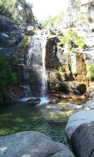 Cascata de Cela Cavalos