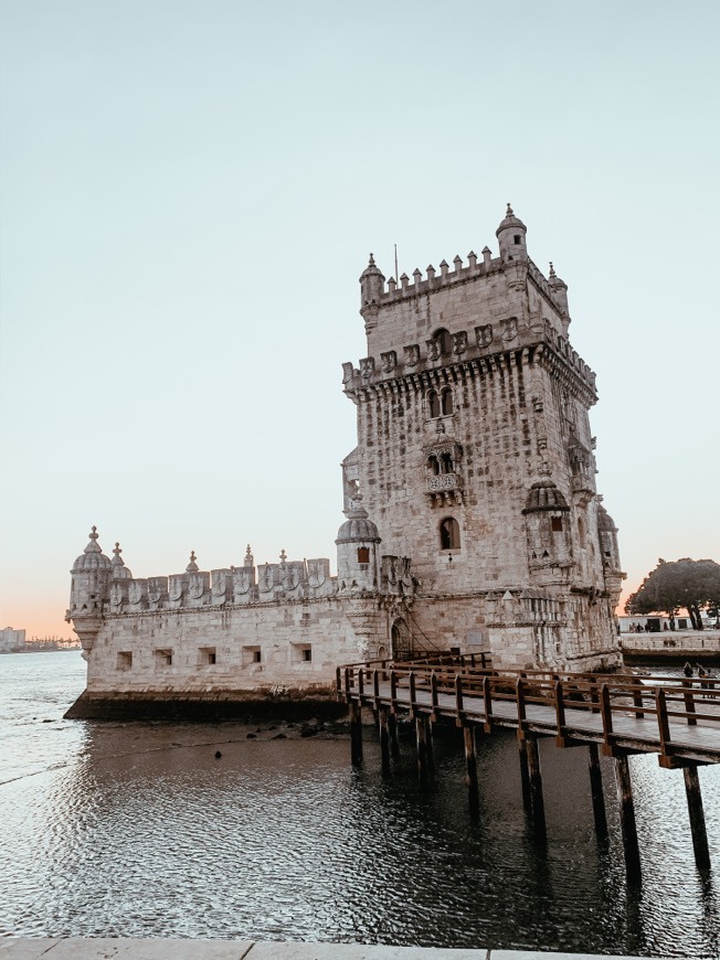 Places Belém Tower