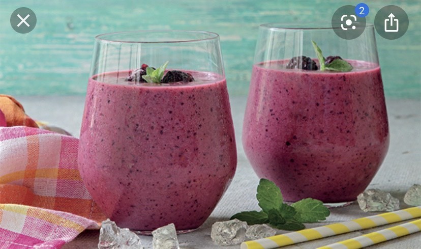 Social Batido de 🍓🍒🍌