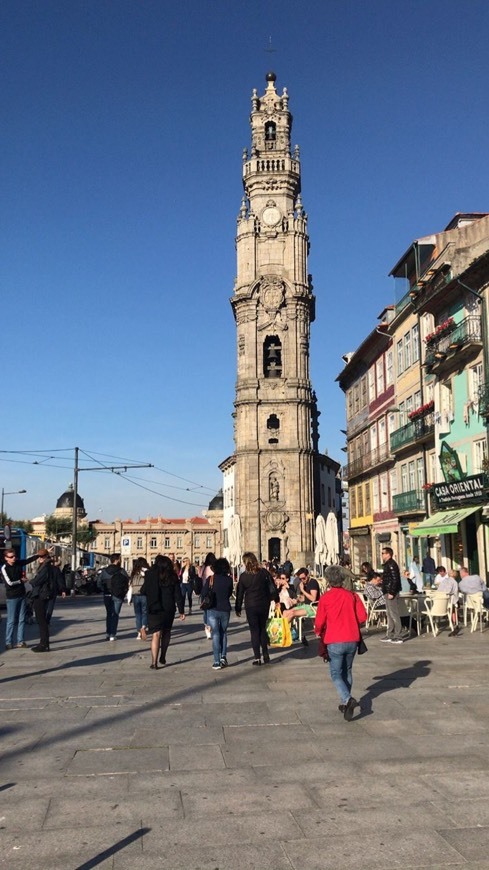 Place Clérigos Tower