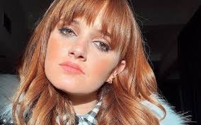 Social Carolina Deslandes 