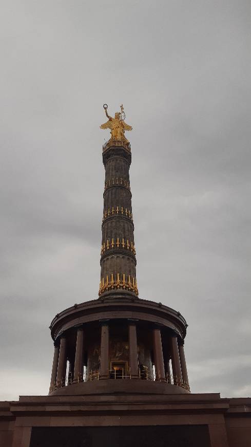 Lugar Victory Column