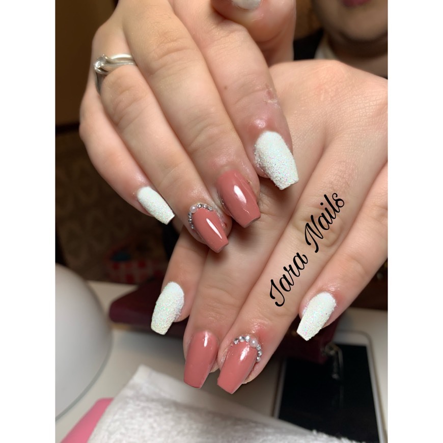 Social Nails 12