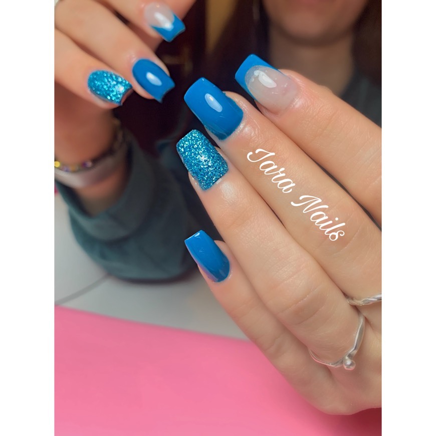 Social Nails 17
