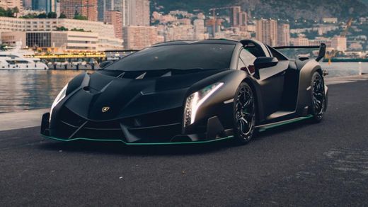 Lamborghini Veneno Black