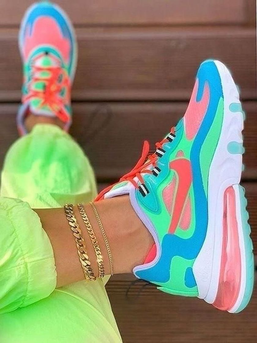 Moda Nike Air Max 270 React 