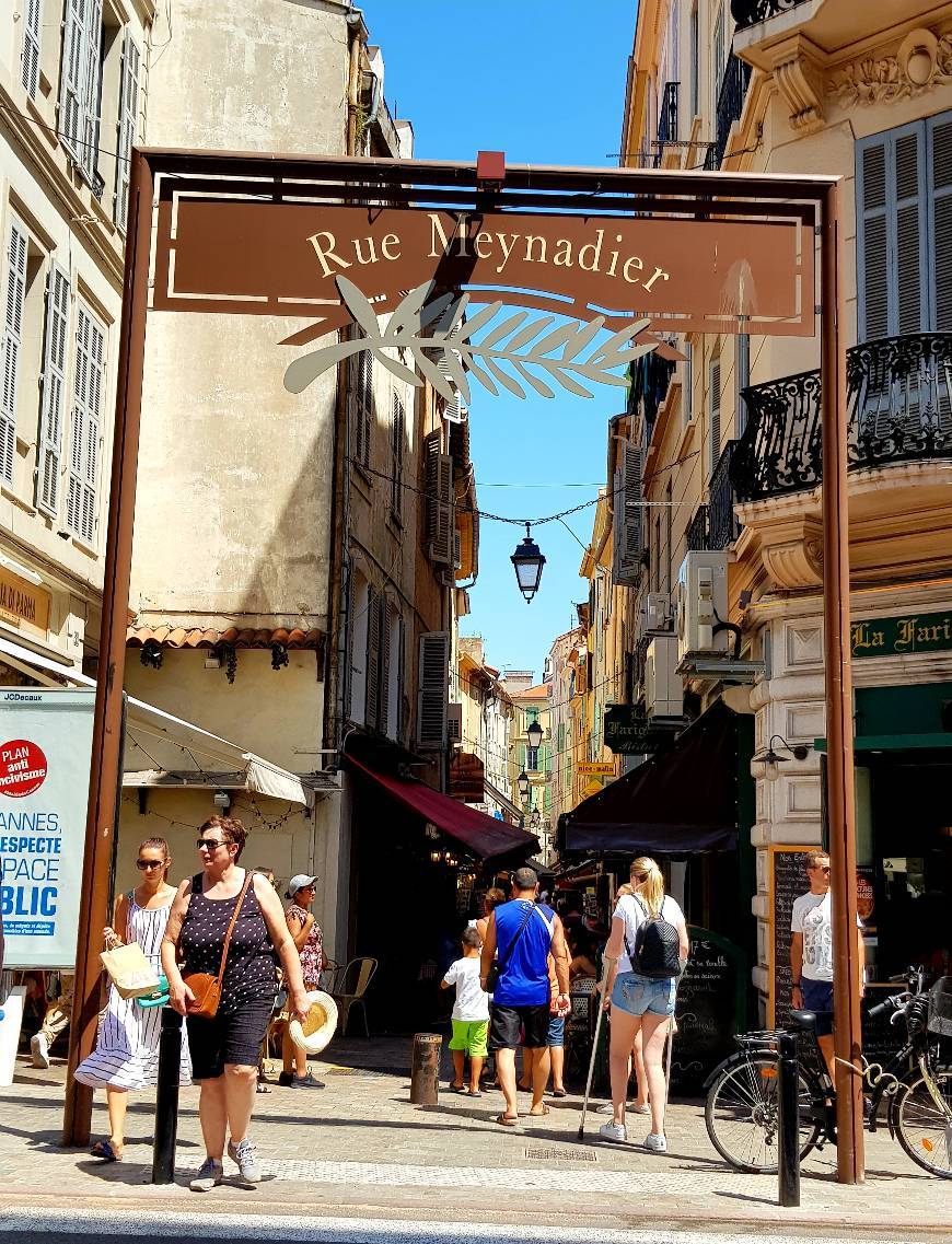 Places Rue Meynadier