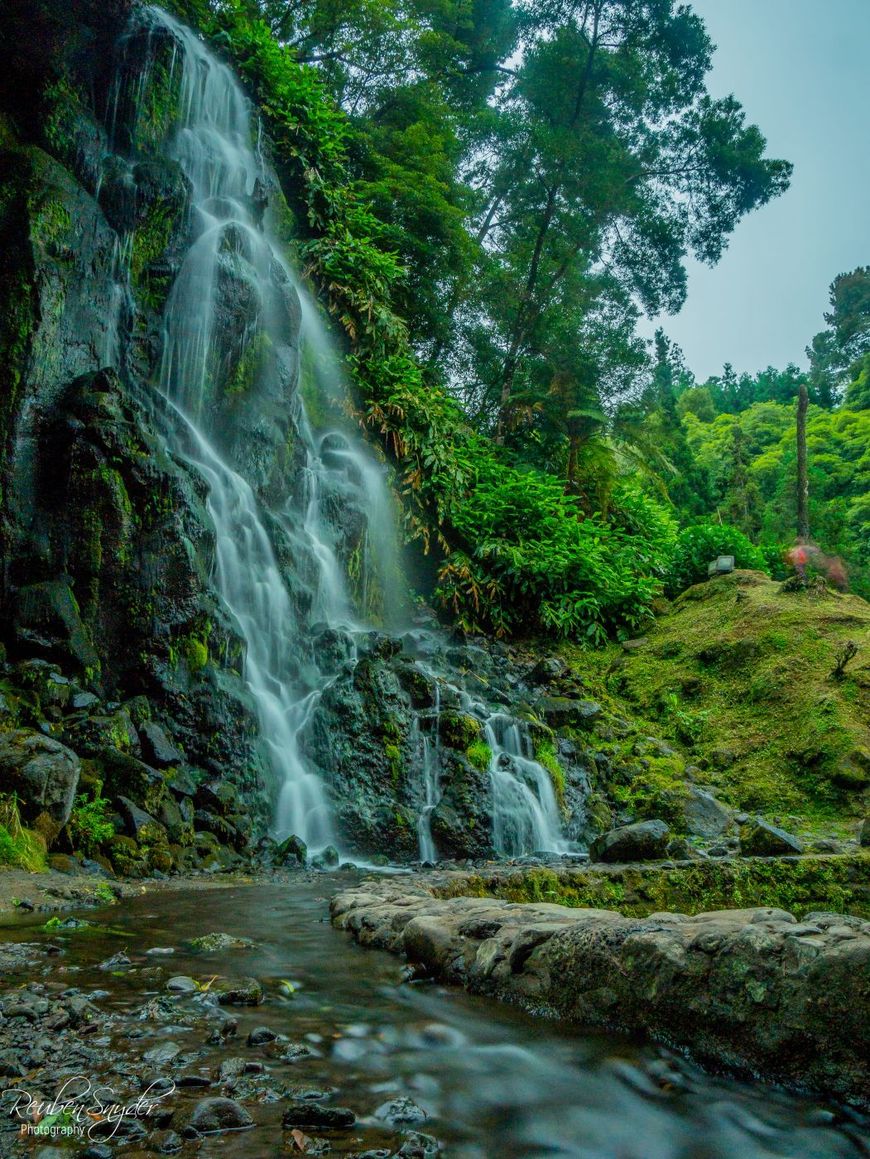 Place Ribeira dos Caldeirões