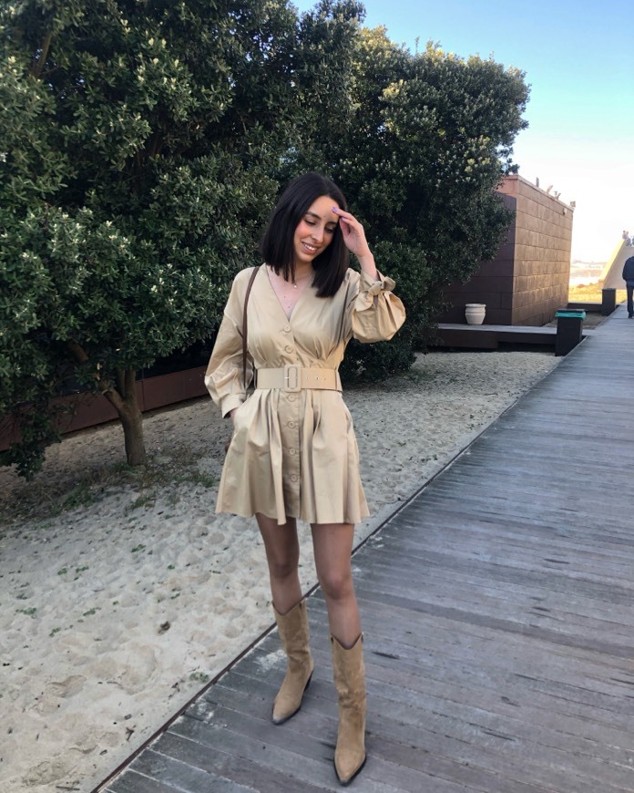 Vestido com cinto