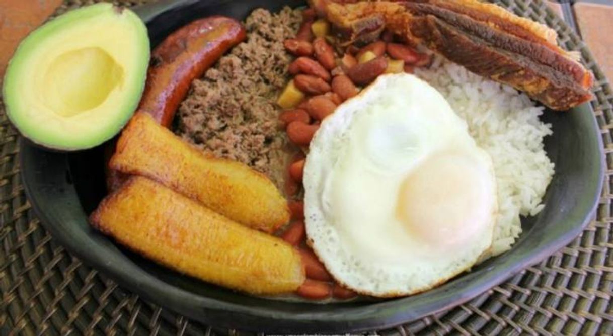 Moda Bandeja paisa 🇨🇴❤️ 