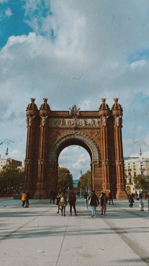 Lugar Arc de Triomf