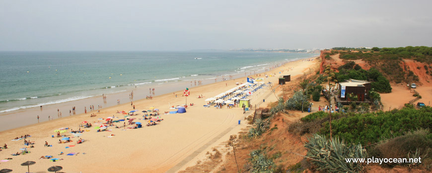 Place Praia dos Tomates