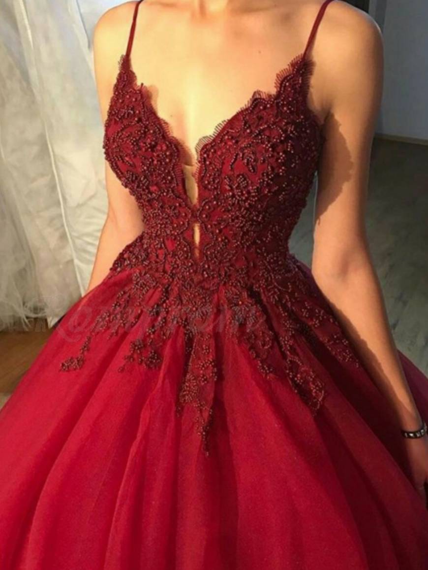 Moda Ball Gown Spaghetti Straps Long Burgundy Prom Dress with App