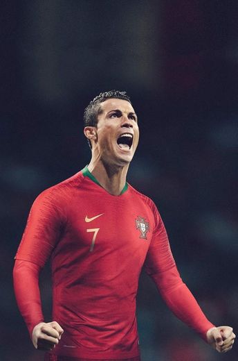 Cristiano Ronaldo (@cristiano) • Instagram photos and videos