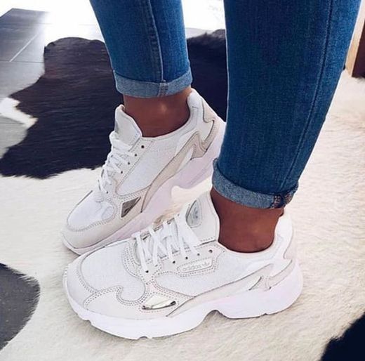 Adidas Falcon