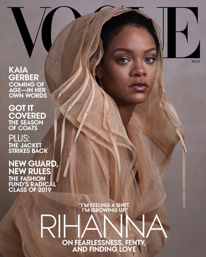 Moda RIHANNA VOGUE