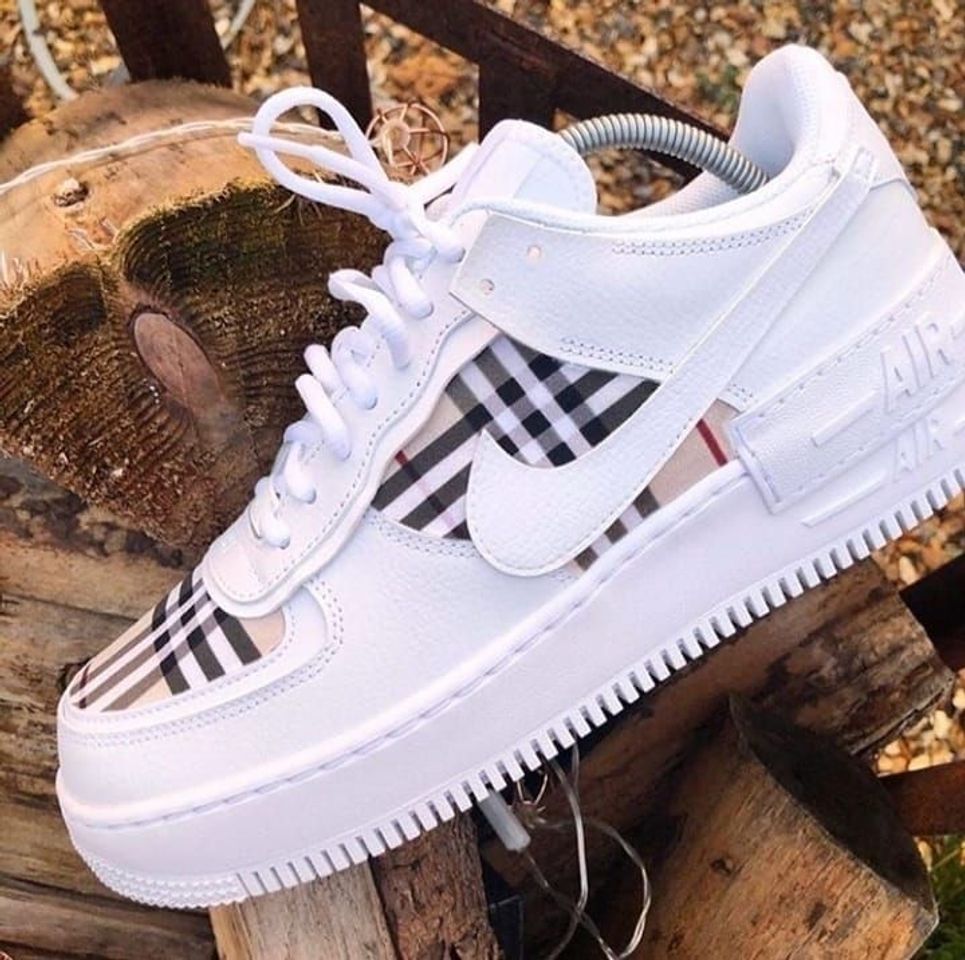 Social Shoes