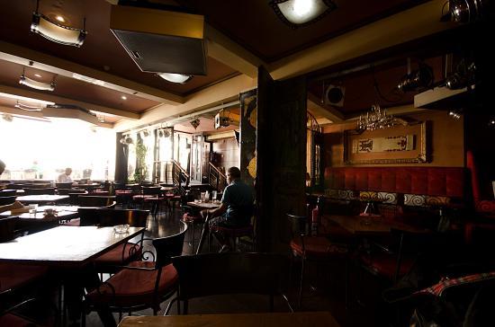 Ria Café