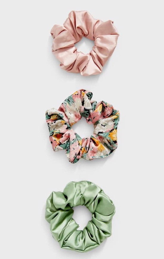 Moda scrunchies com estampado floral