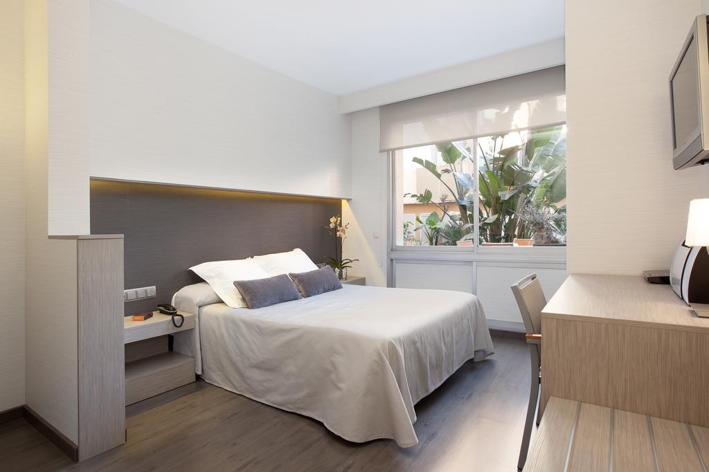 Aparthotel Silver Barcelona