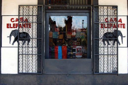 Casa Elefante