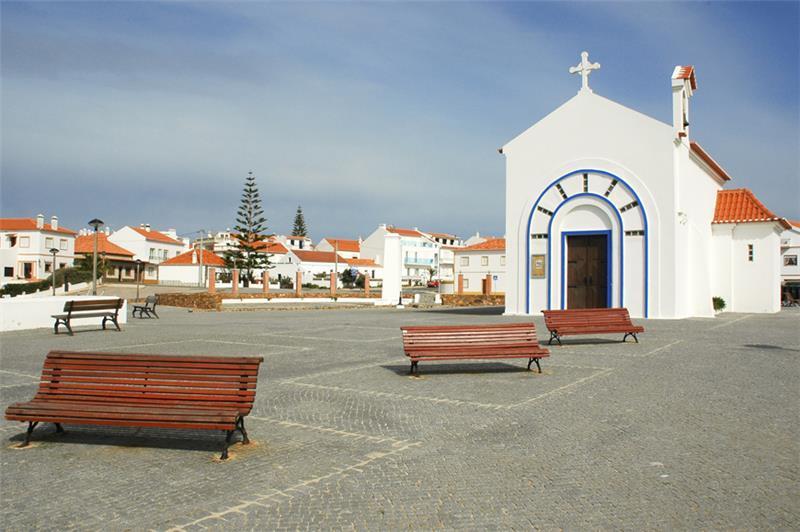 Place Capela de Nossa Senhora do Mar