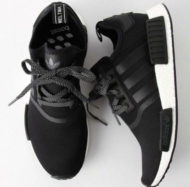 Producto Adidas NMD R1