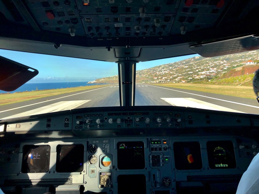 Lugar Aeroporto da Madeira