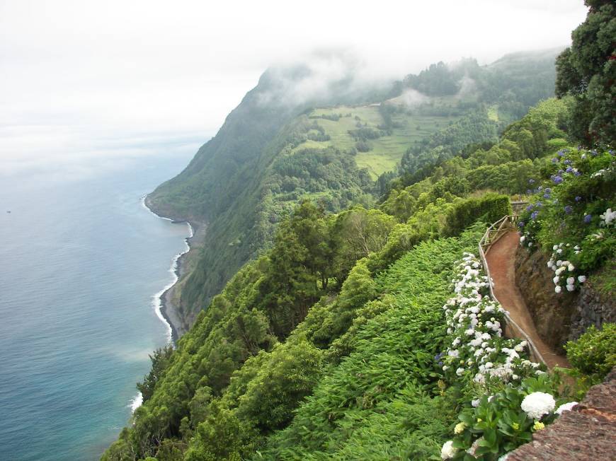 Place Ponta do Sossego Viewpoint and Garden