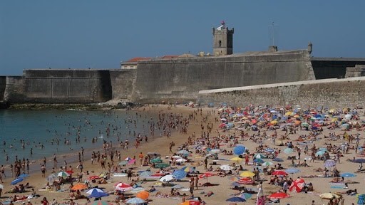 Place Torre's beach