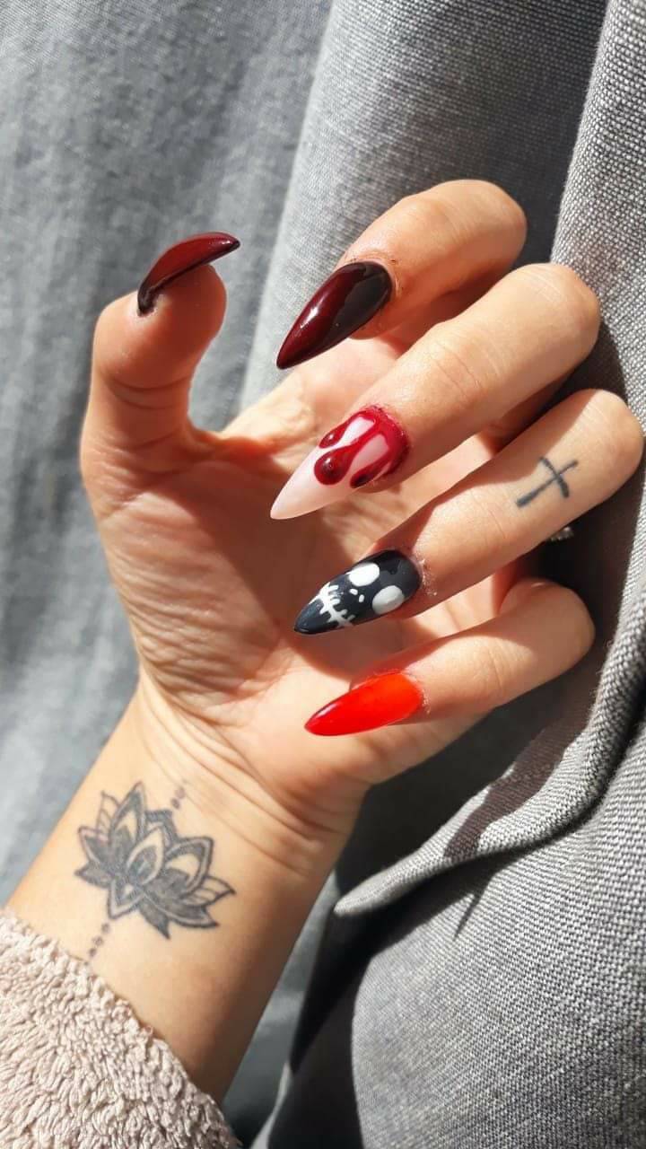 Moda Halloween Nails 