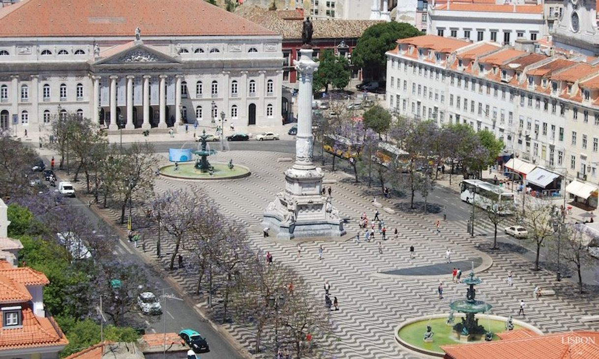 Place tranvía 28