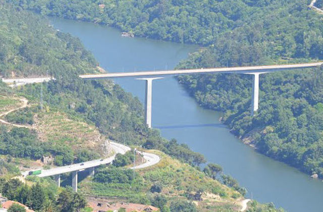 Ponte da Ermida Resende-Baião