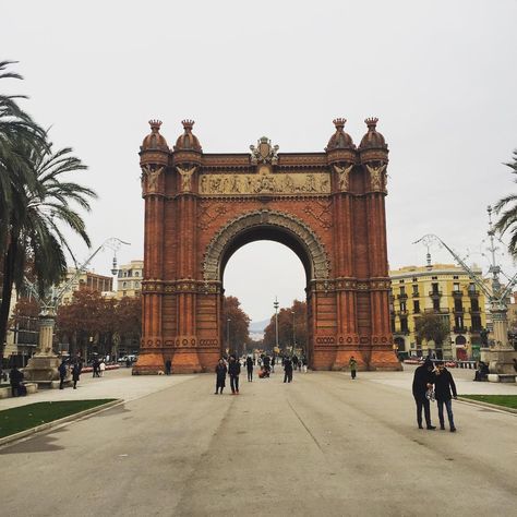 Lugar Arc de Triomf