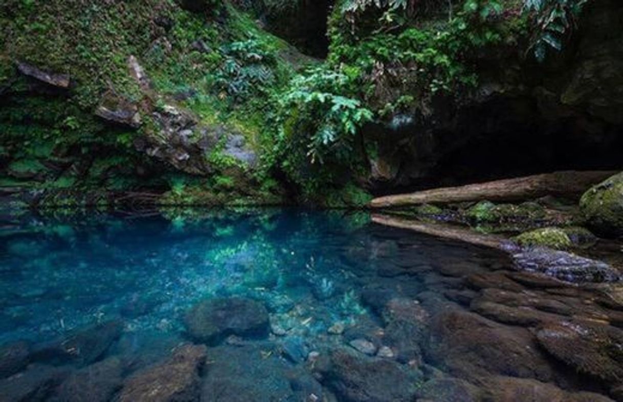 Place Poço Azul