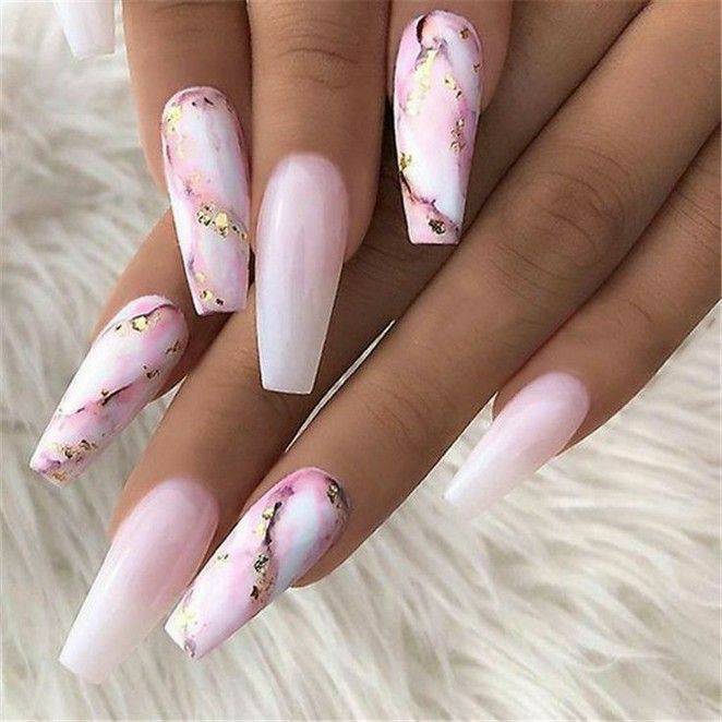 Social Nails