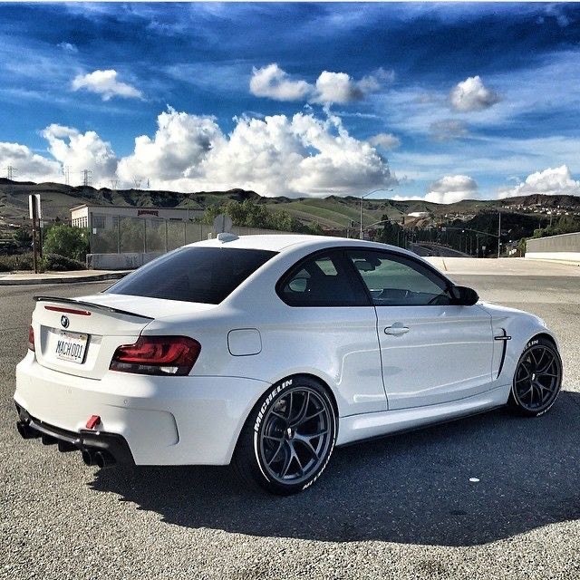 Fashion BMW 1M