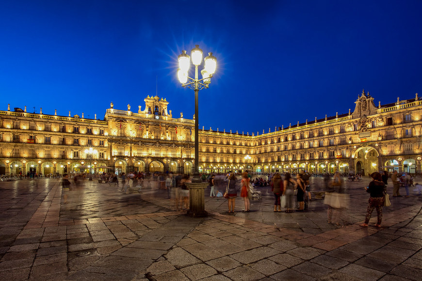 Place Plaza Mayor