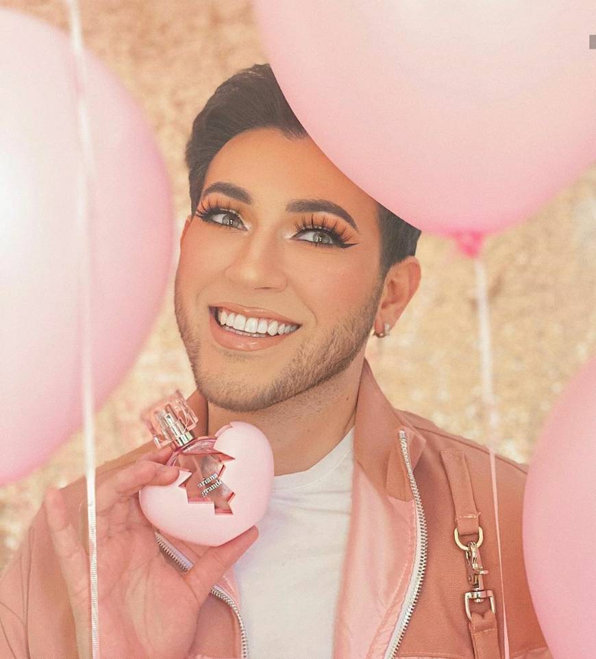 Social Manny Mua