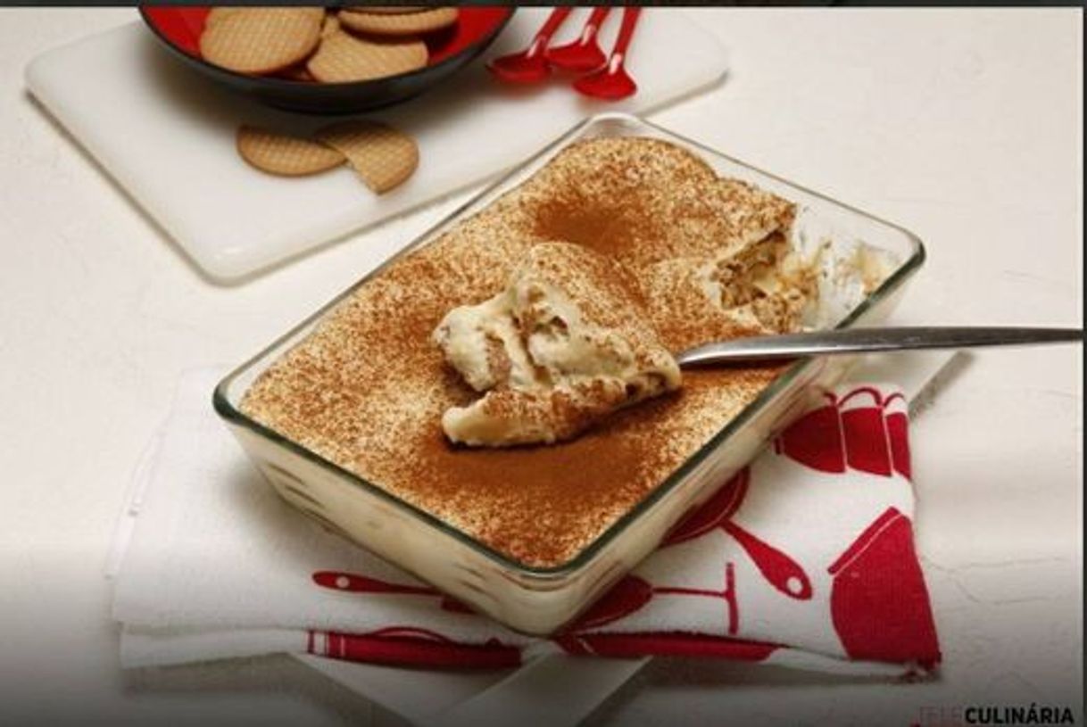 Social Delícia de iogurte e bolacha maria