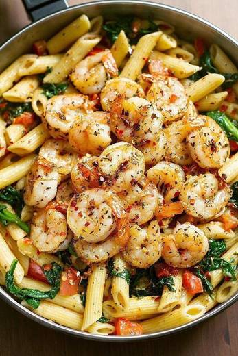 Tomato spinach shrimp pasta