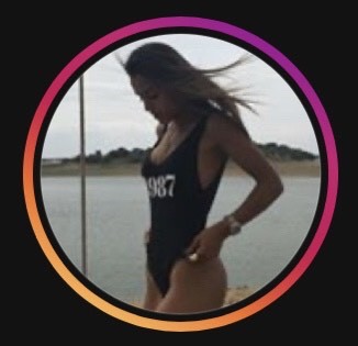 Social Carolina Patrocínio 