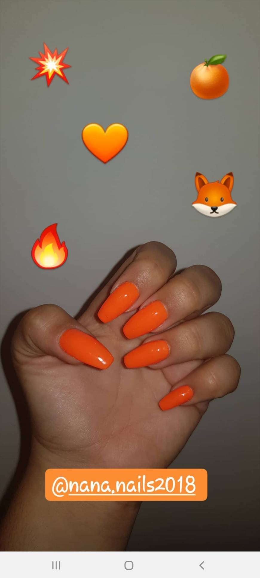 Unhas coffin de acrílico 