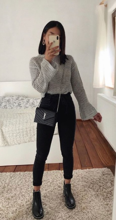 Social Outfits 